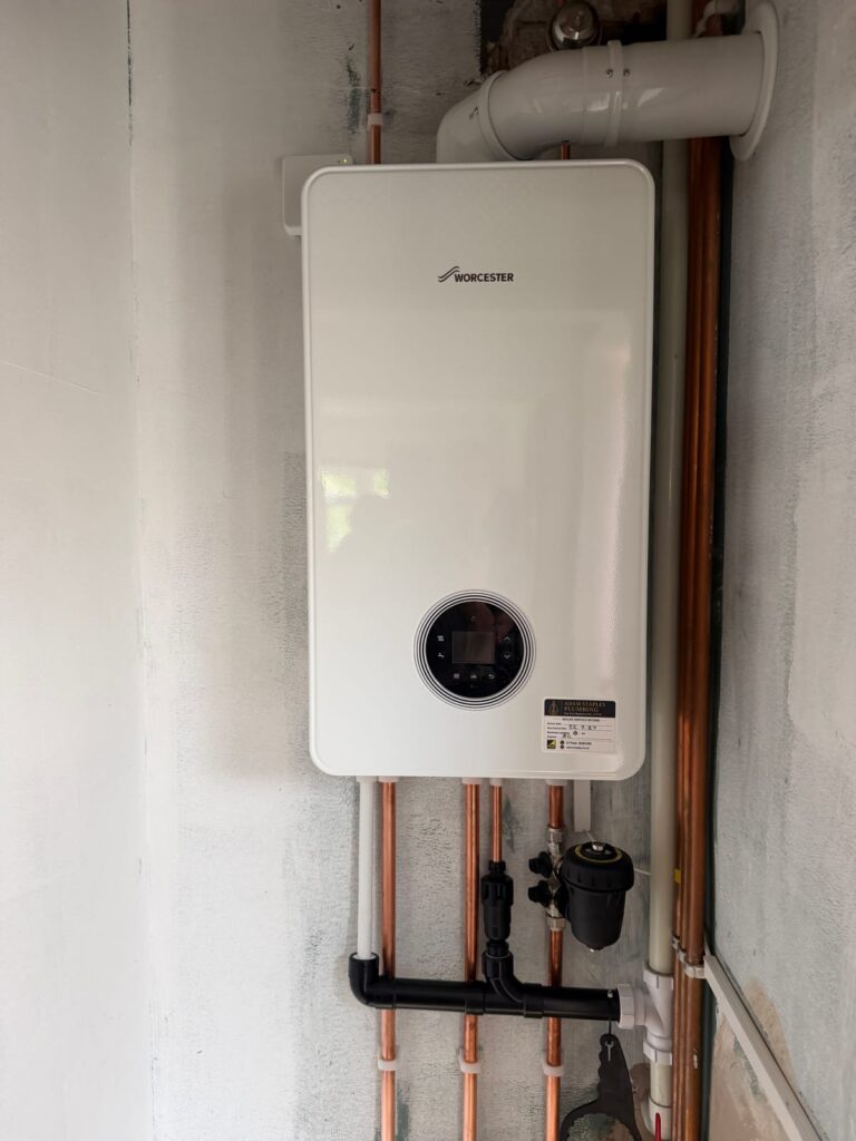 Worcester Greenstar 4000 combi boiler installed by Adam Stapley Plumbing in Epsom